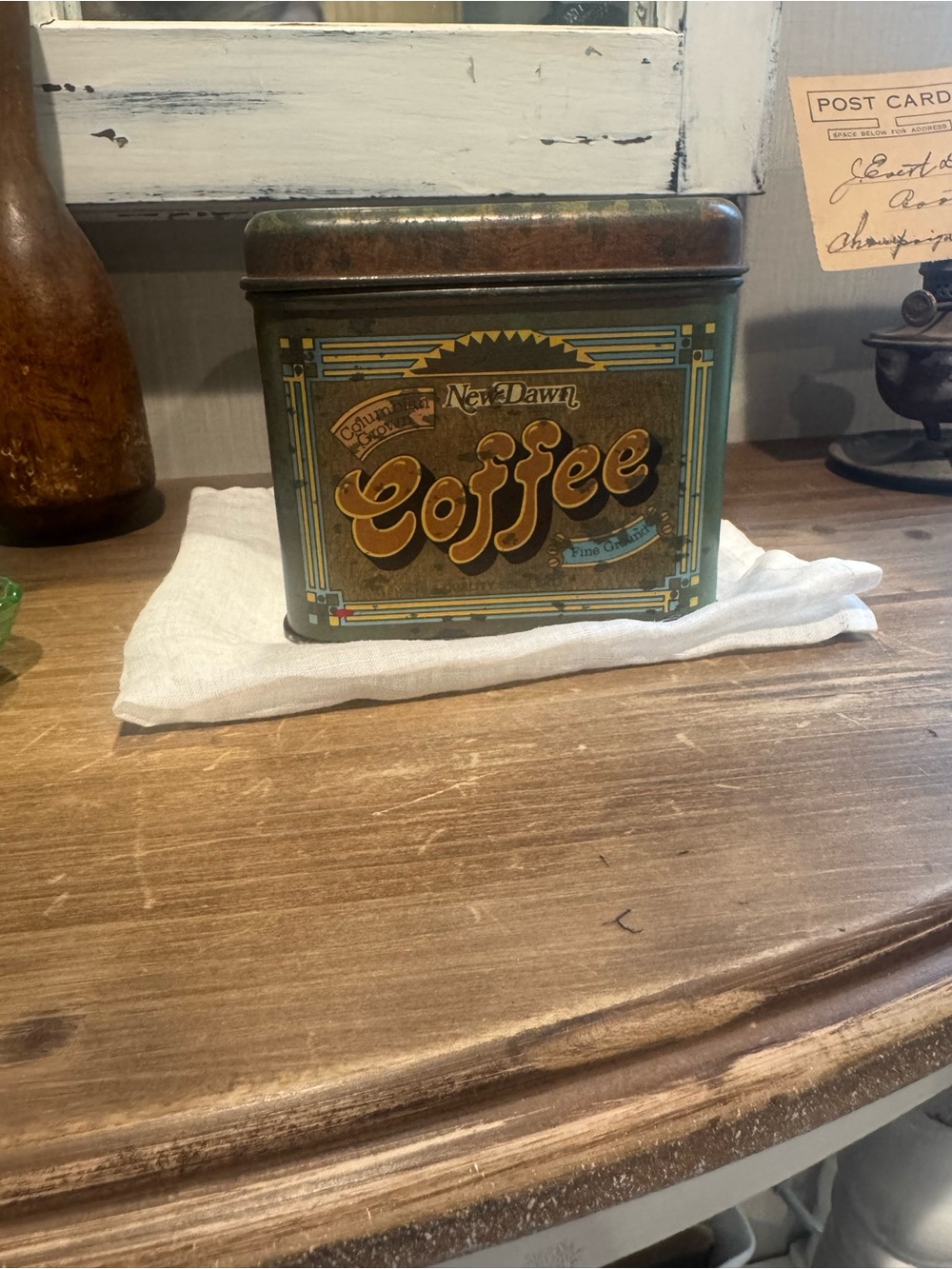 Vintage 1970s New Dawn Colombian Coffee Tin
